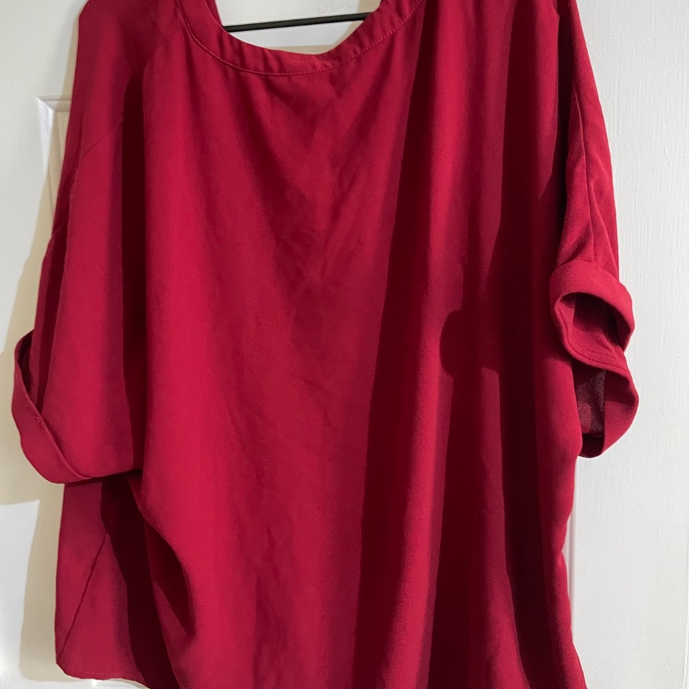 Red top - Picture 3 of 3